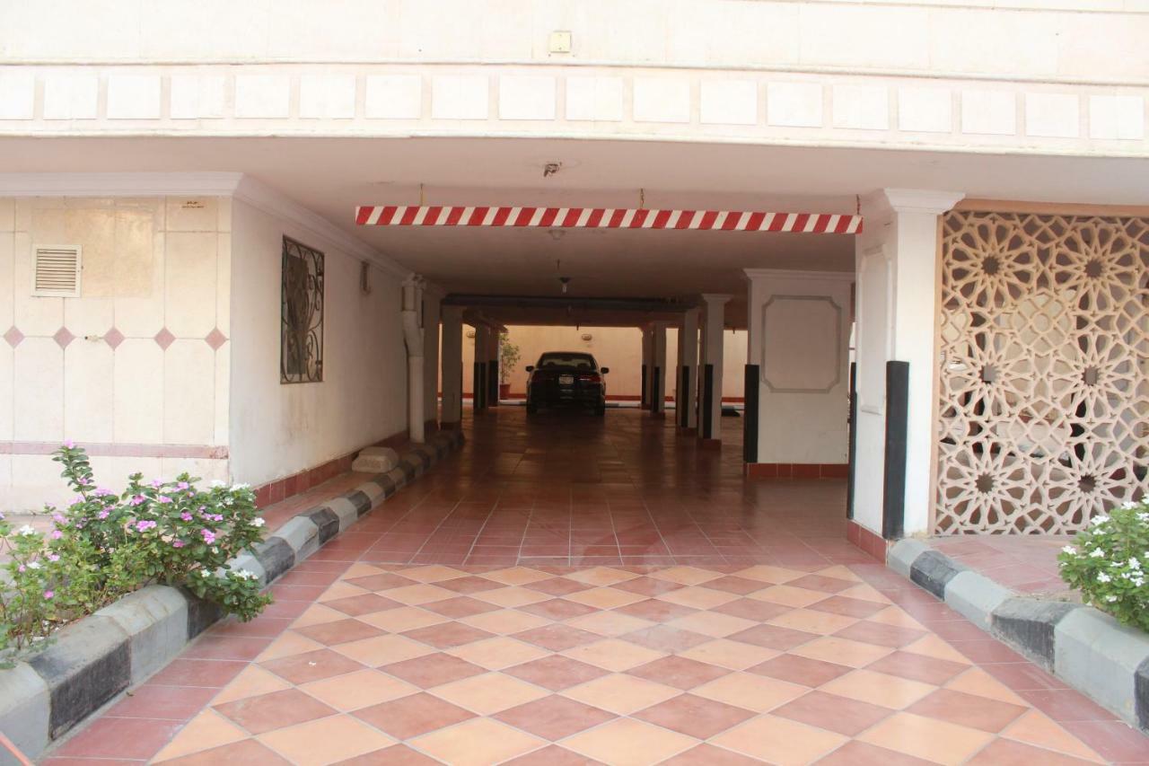 Al Harira Al Motamaiza Furnished Apartmentジェッダ エクステリア 写真